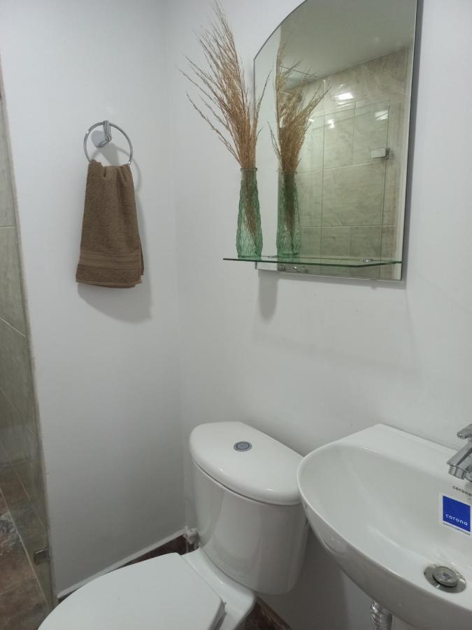 Habitacion Privada Hostel 790 メデジン エクステリア 写真